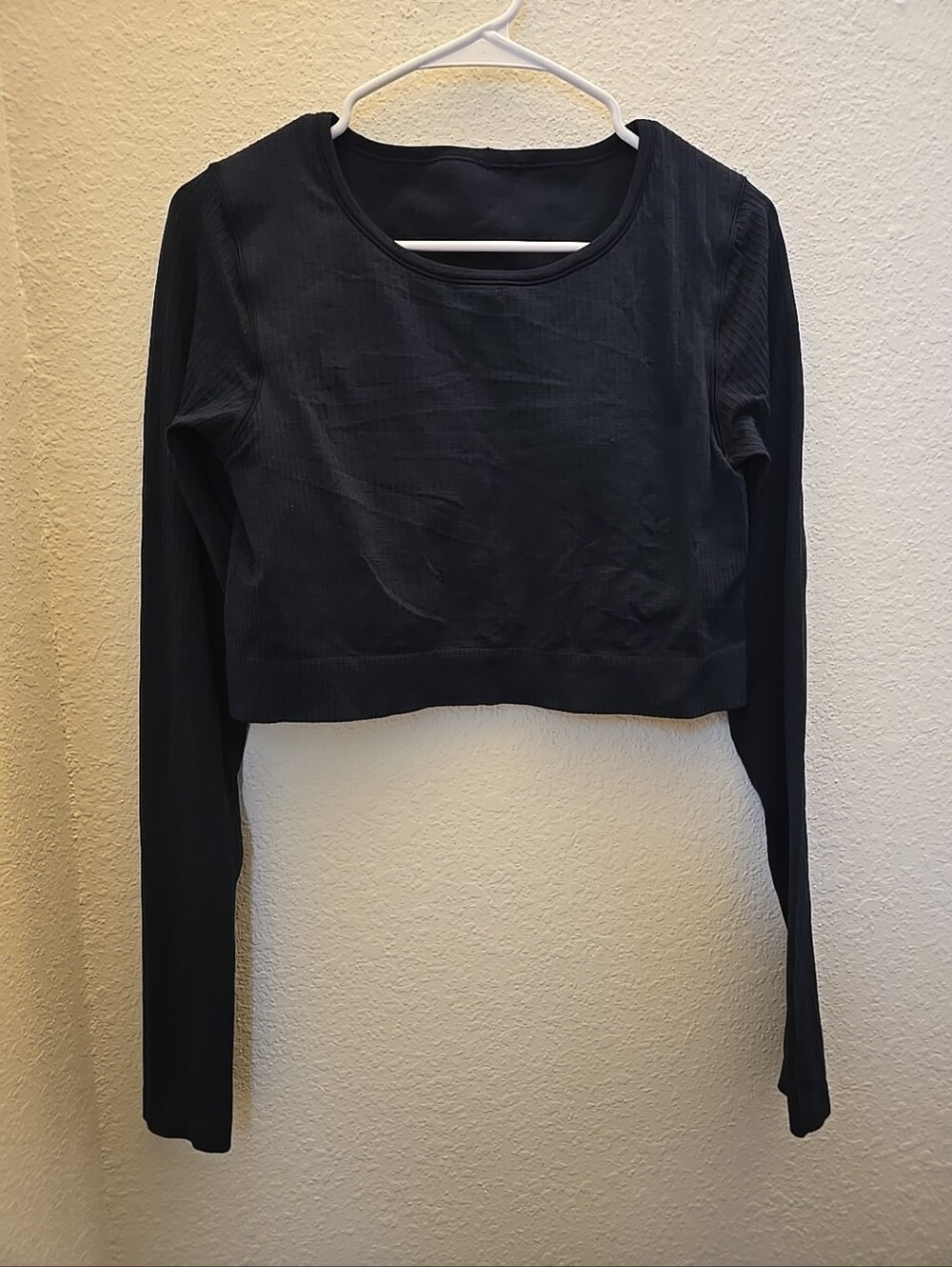 Lululemon Long Sleeved Top With Built-in Bra Size 10